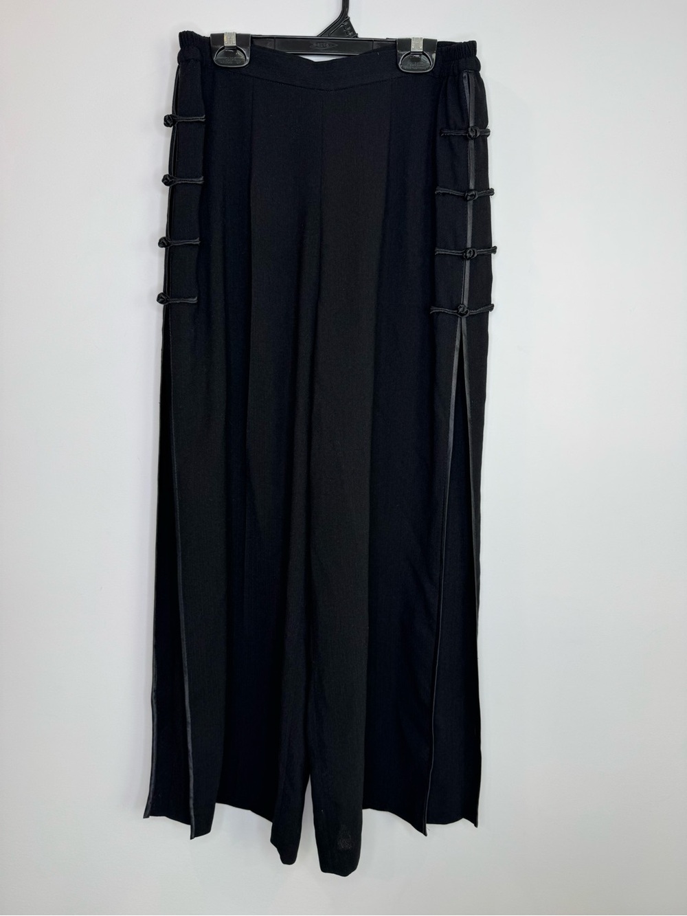 Black Wide Leg Pants with Side Knot asian Detail pleat